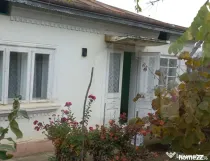 Casă bătrânească cu teren generos – 1.807 mp, Tulburen