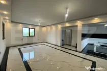Casa moderna cu 210 mp utili, terase inchise si finisaje pre