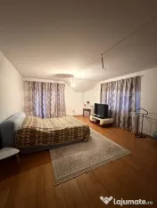 Casa Individuala, 270 mp, lux, Tractorul 
