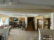Casa de vanzare, 202 mp, zona Micro 17 