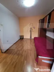 Apartament 3 camere,in zona linistita,etaj 2 
