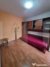 Apartament 3 camere,in zona linistita,etaj 2 