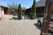 Casă individuală cu curte proprie amenajată și zonă de 