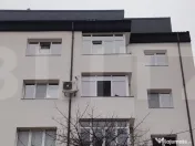 Vând apartament 2 camere – decomandat, spațios, etaj 4 