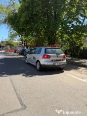 Scoala de soferi - Instructor auto 