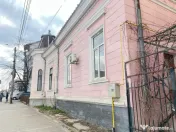 Casă de vânzare, în zona centrală – Botoșani 