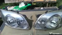 Faruri Toyota Avensis T25 Xenon OEM 