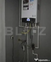 Casa 5 camere, 300 mp, zona UNIO 