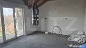 Casa 5 camere, 300 mp, zona UNIO 