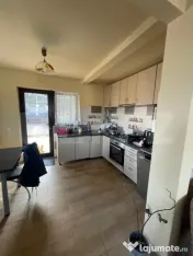 De vanzare Casa cu dependinte in Mera 