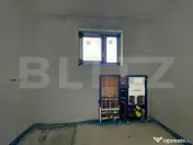 Investitie - Casă tip duplex, spațiu comercial și garaj - 
