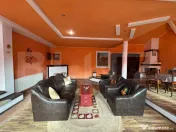Vand casa cu 4 camere in Orastioara de Jos 