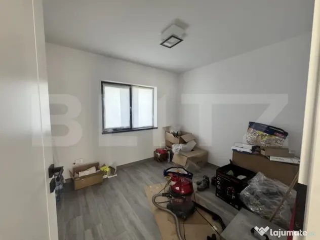 De închiriat – jumătate de duplex, construcție nouă