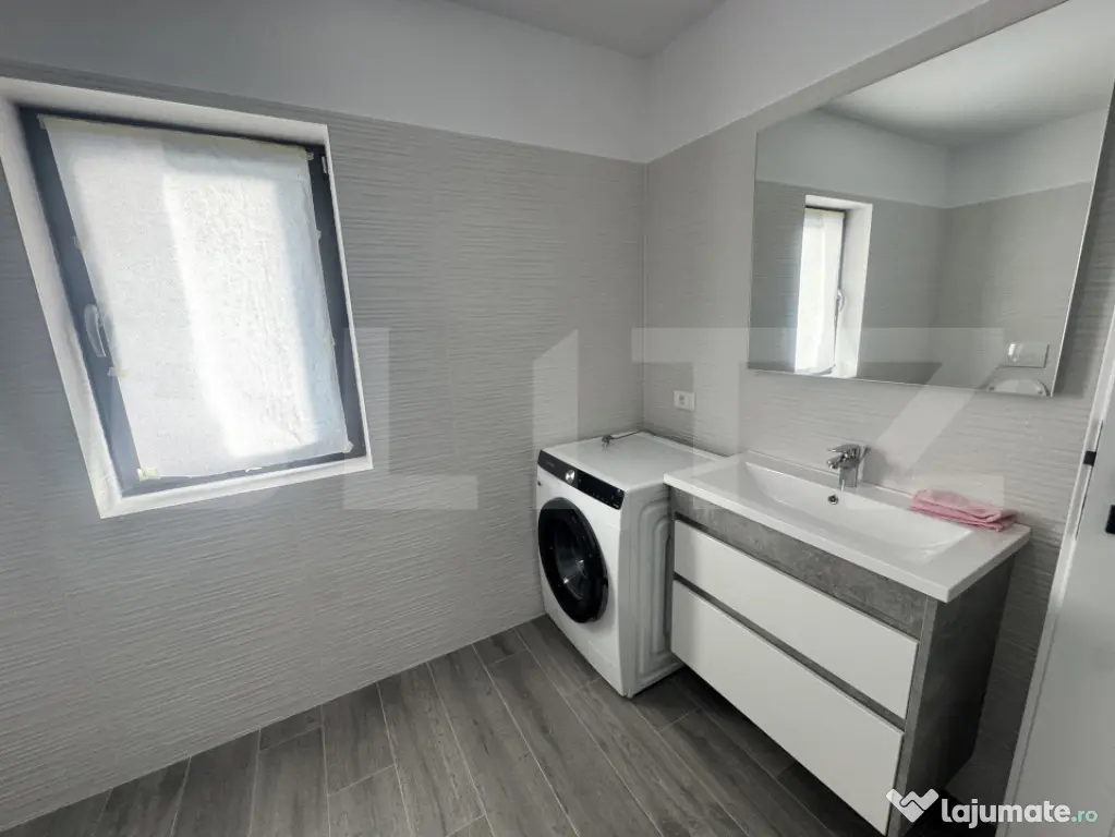 De închiriat – jumătate de duplex, construcție nouă