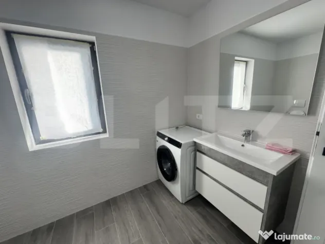 De închiriat – jumătate de duplex, construcție nouă