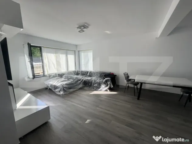 De închiriat – jumătate de duplex, construcție nouă