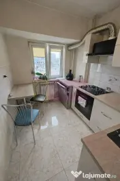 Alba Iulia, 3 camere, stradal 