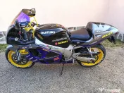 SUZUKI GSXR 600 ! stare FOARTE BUNA 