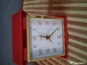 Ceasuri de voiaj Telock și Topflite 