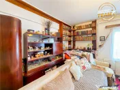 Casa traditionala, cu 709 mp teren intravilan zona apreciabi