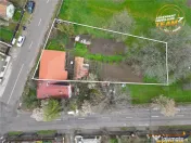 Casa traditionala, cu 709 mp teren intravilan zona apreciabi 