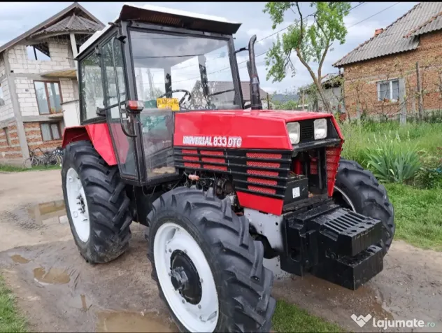 Tractor Universal 833DTC 2005