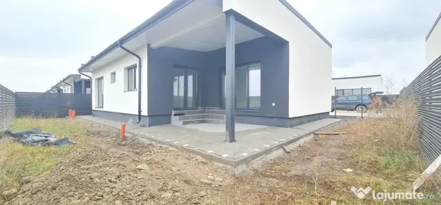 Casa 4 camere un nivel finalizata intabulata cartier Izvo...