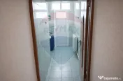 Spațiu comercial de vânzare 