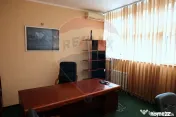 Spațiu comercial de vânzare