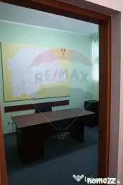 Spațiu comercial de vânzare 
