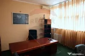 Spațiu comercial de vânzare 