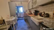 Apartament 4 camere, centrală proprie, parcare, 5 min 