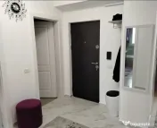 Apartament 3 camere, decomandat - zona Cristian 