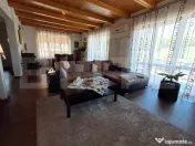Casă modernă P+2 de vânzare în Reghin, cu garaj și curt 