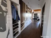 Casă modernă P+2 de vânzare în Reghin, cu garaj și curt 