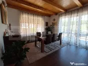 Casă modernă P+2 de vânzare în Reghin, cu garaj și curt 
