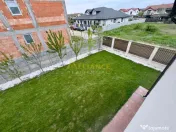 Casa P M | 5 camere | 125 mp utili | Teren 403 mp | Curte am 