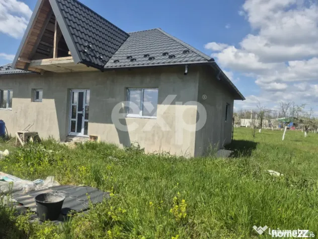 Vanzare casa in Albota Arges 3 camere constructie 2024