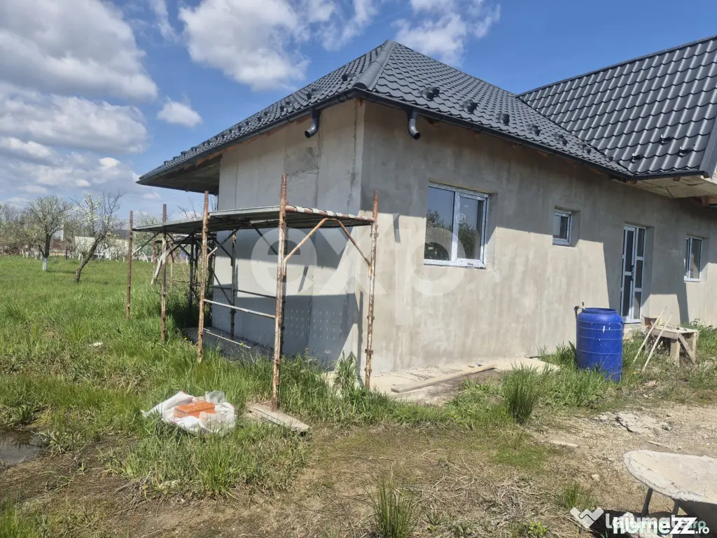 Vanzare casa in Albota Arges 3 camere constructie 2024