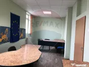 De închiriat spațiu birouri de 171mp în zona Intim 