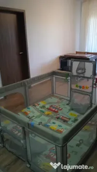 Vând țarc cameră pentru copil 