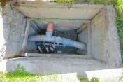 Casă rustică pe malul Crișului Repede, de vânzare, Va... 