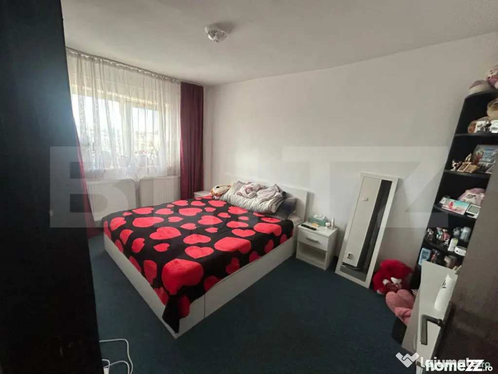 Apartament 3 camere, decomandat, 66 mp, zona Micro 5