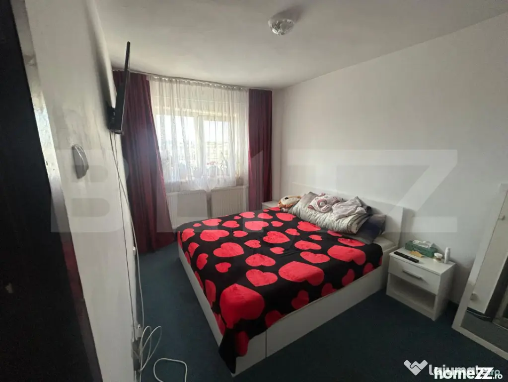 Apartament 3 camere, decomandat, 66 mp, zona Micro 5