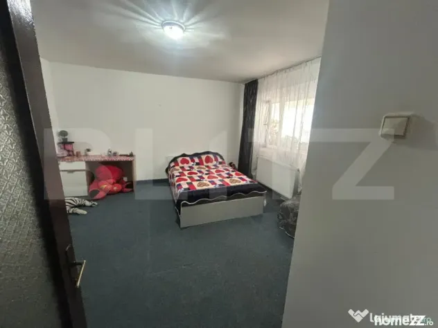 Apartament 3 camere, decomandat, 66 mp, zona Micro 5