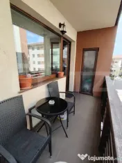 Apartament 2 camere decomandat, 57 mp cu parcare, zona Sub C 