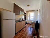 Închiriez apartament central 78 mp 