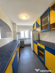 Apartament 4 camere, Calea Bucuresti zona Mc Donalds 