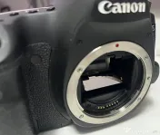 Aparat foto DSLR  Canon 6D 
