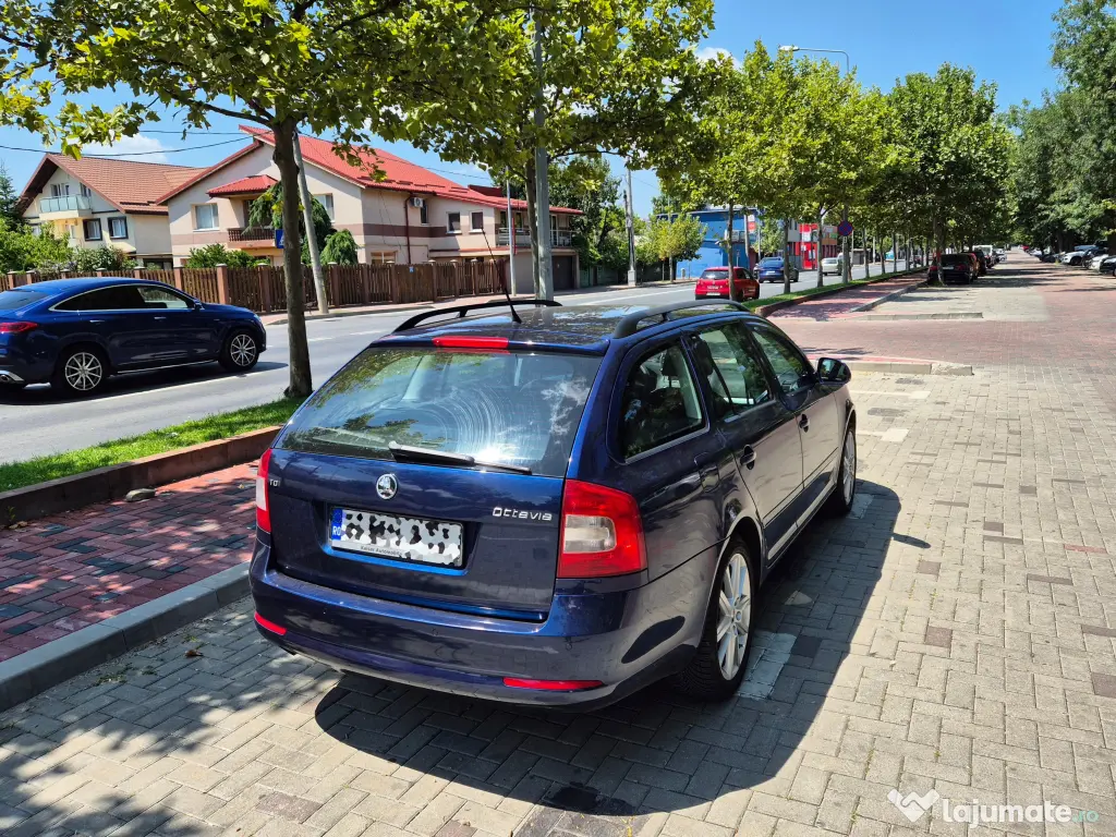 Skoda Octavia 2 Facelift 1.6 TDI DSG Ambiente